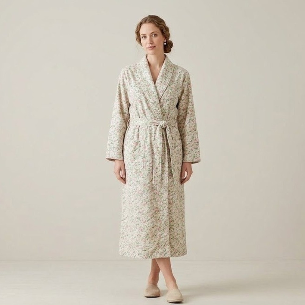 Vermont Country Store Womens M Pink Green Floral Cottagecore Flannel‎ Robe
